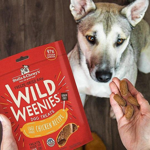 Stella & Chewy's Wild Weenies Grain Free Chicken Recipe Freeze Dried Raw Dog Treats